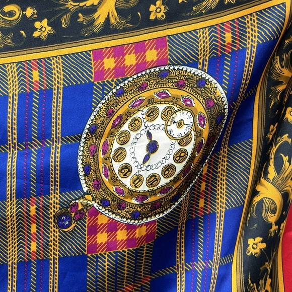 Art of the Scarf Tie Rack Clock Plaid Scarf Silk Made in Italy Timepieces - Picture 4 of 8
